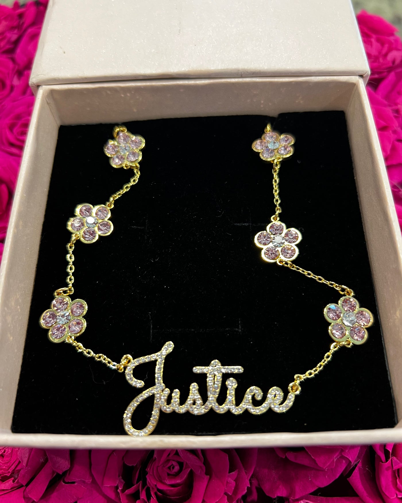 Daisy Diamond Custom Nameplate