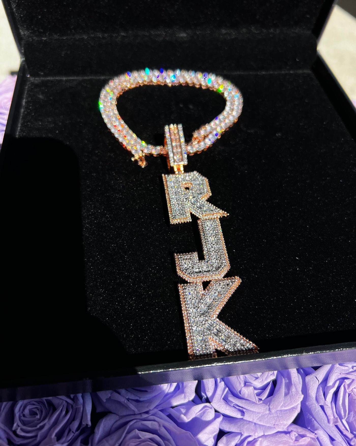 Stacked Custom Chain