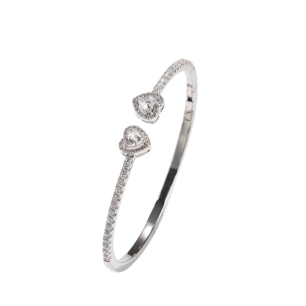 Dainty Heart Bracelet